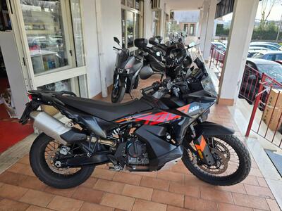 KTM 790 Adventure (2023 - 24) usata