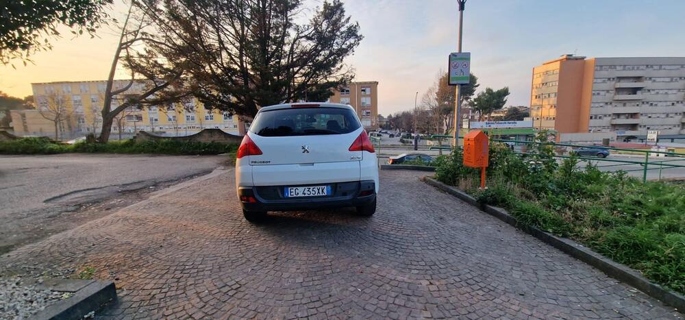 Peugeot 3008 usata a Benevento (3)