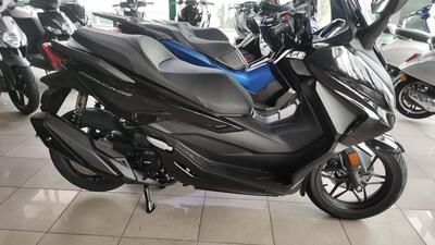 Honda Forza 350 (2025) nuova