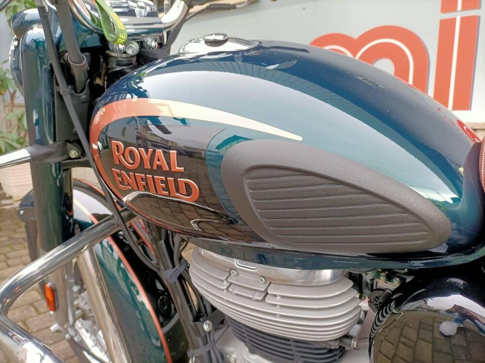 Royal Enfield Classic 350 (2021 - 26) (8)