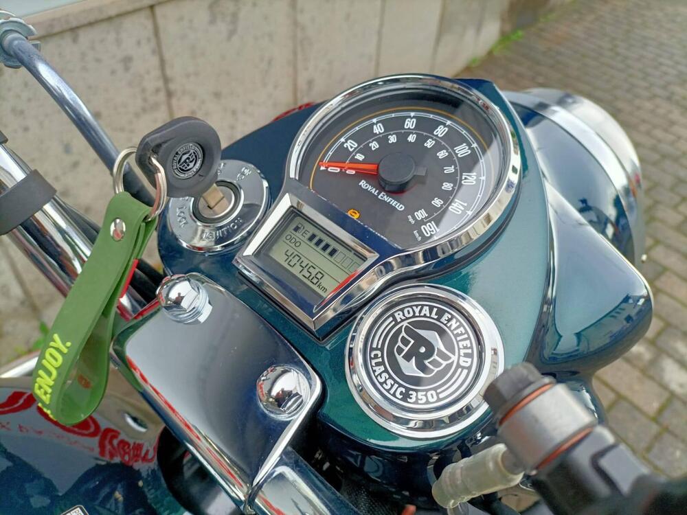 Royal Enfield Classic 350 (2021 - 26) (16)