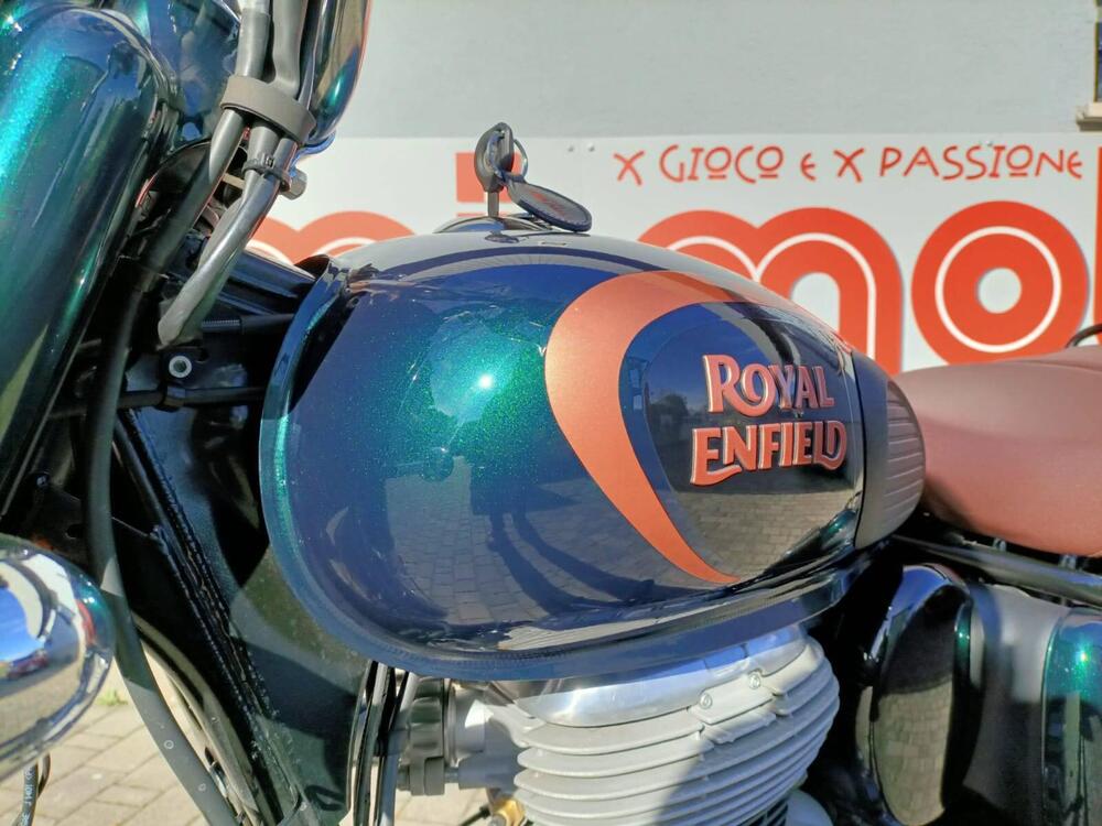 Royal Enfield Classic 350 (2021 - 26) (11)