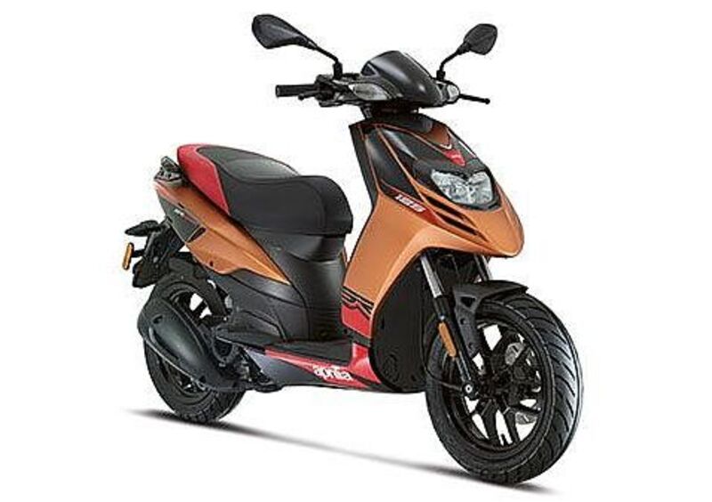 Aprilia SR 125 SR 125 Motard (2012 - 16) (5)