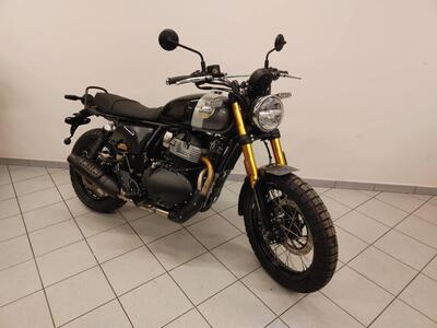 Royal Enfield Bear 650 (2025) nuova