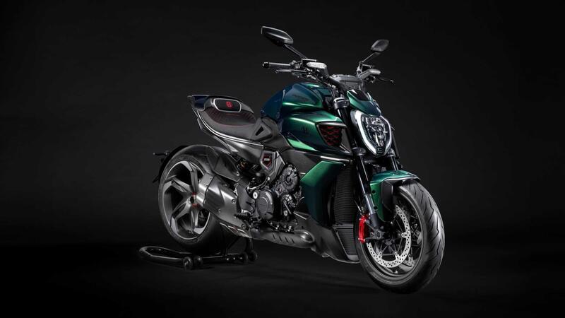 Ducati Diavel V4 Diavel for Bentley (2024)