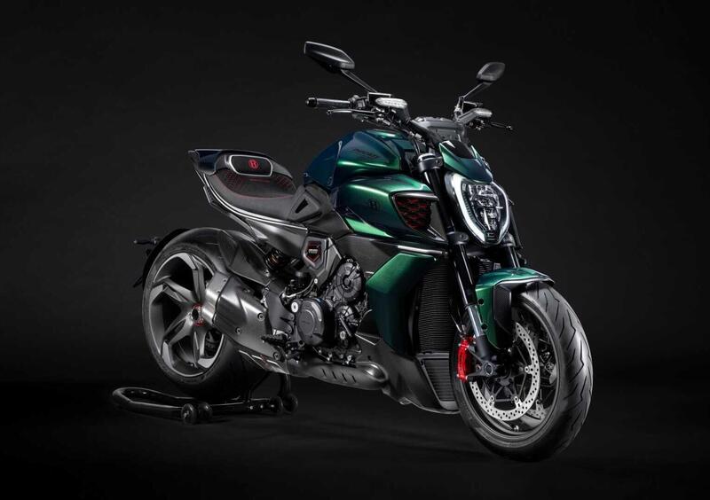 Ducati Diavel V4 Diavel for Bentley (2024)