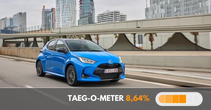 La promozioni Yaris Toyota si sdoppia per i due motori