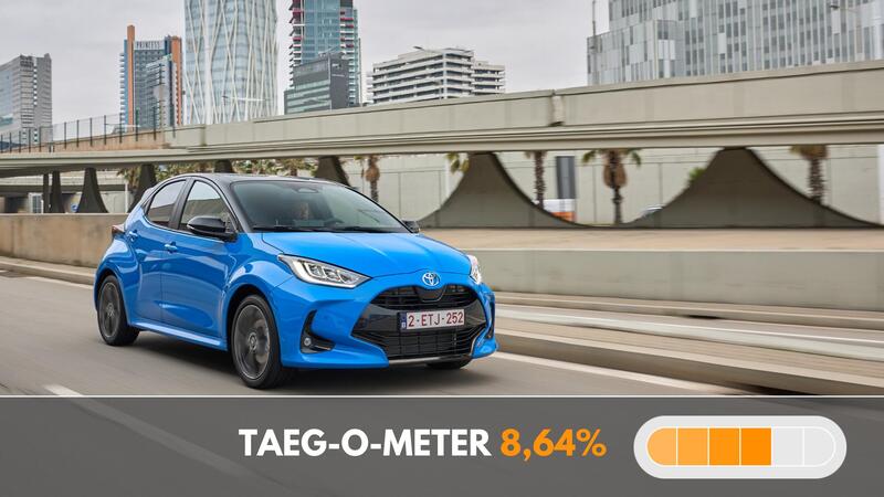 La promozioni Yaris Toyota si sdoppia per i due motori