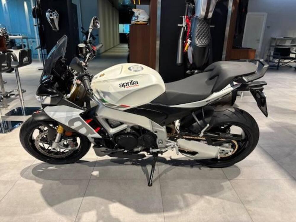 Aprilia Tuono V4 (2021 - 24) (2)