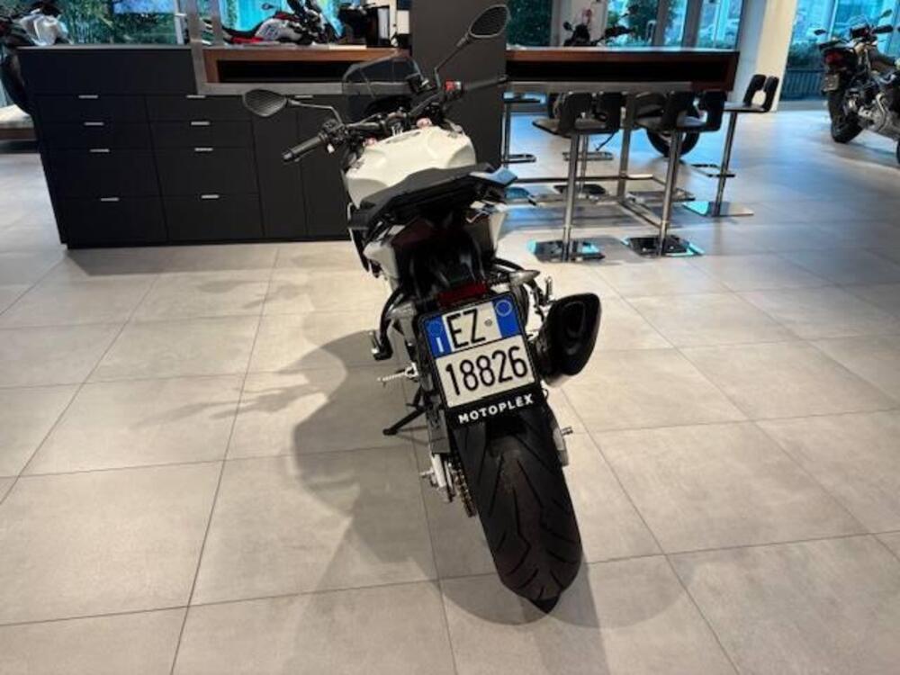 Aprilia Tuono V4 (2021 - 24) (3)