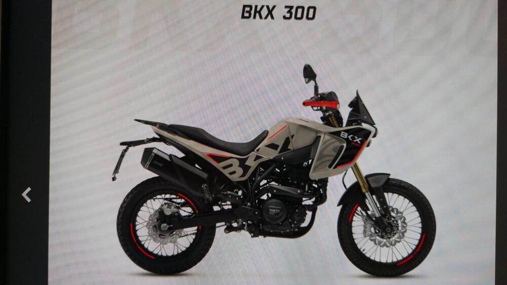 Benelli BKX 125 (2026) (4)