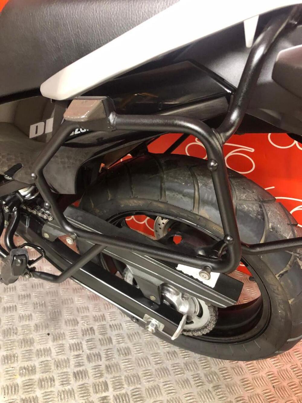 Suzuki V-Strom 650DL (2004 - 06) (6)