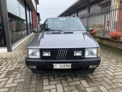 Fiat Uno 60d&#039;epoca del 1986 a Arluno