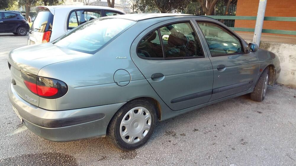 Renault Mégane usata a Perugia (2)