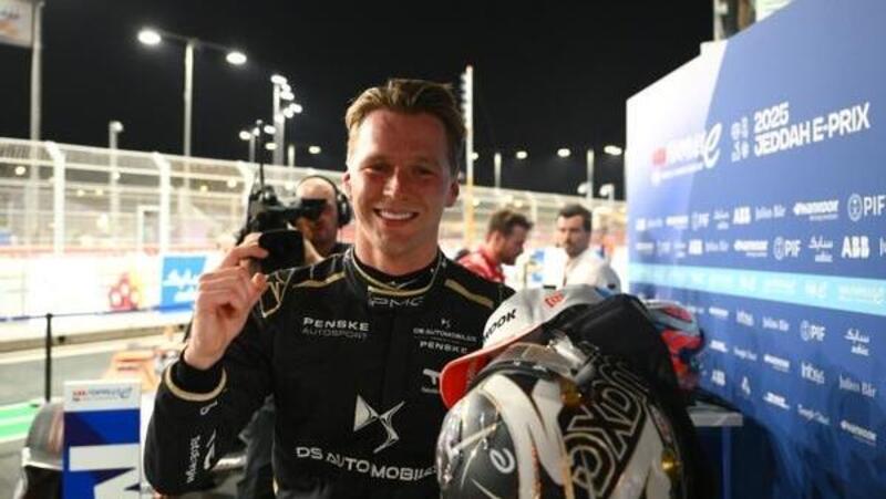 Formula E. E-Prix Jeddah 2025: Gunther con DS Penske beffa la Nissan di Rowland in Gara 1