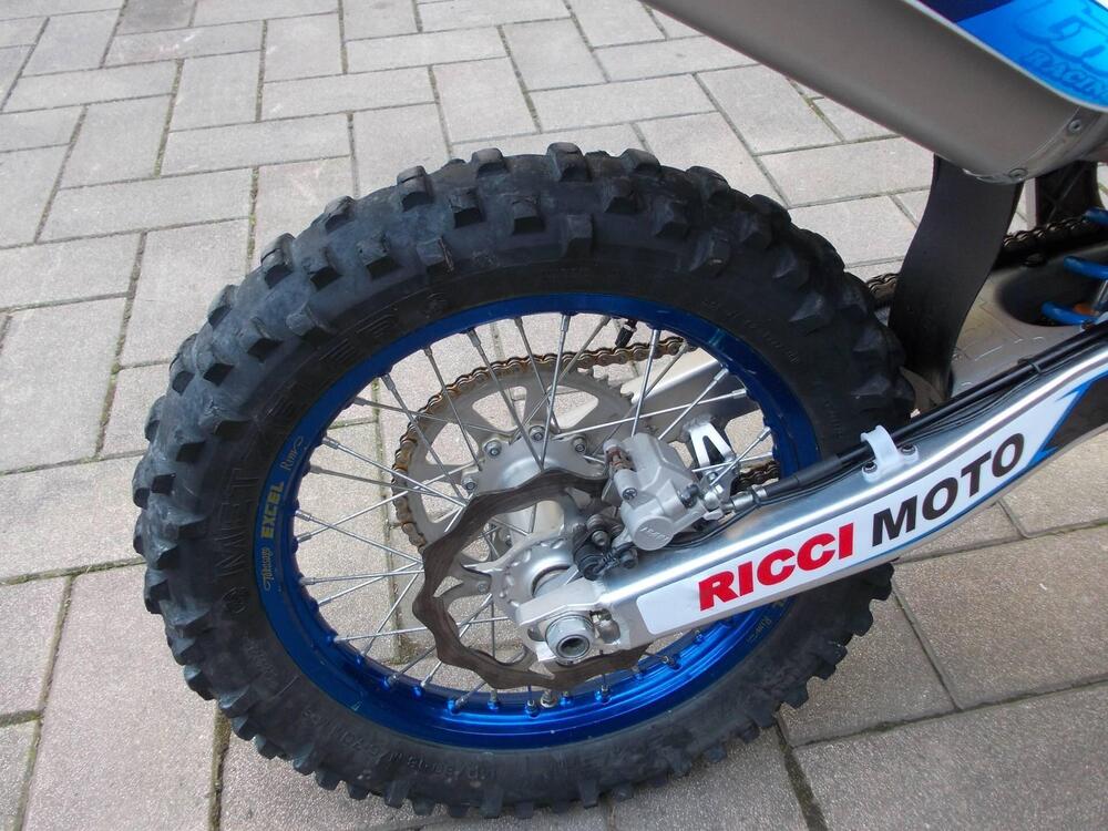 Tm Moto EN 300 ES Fi 4T (2023) (6)