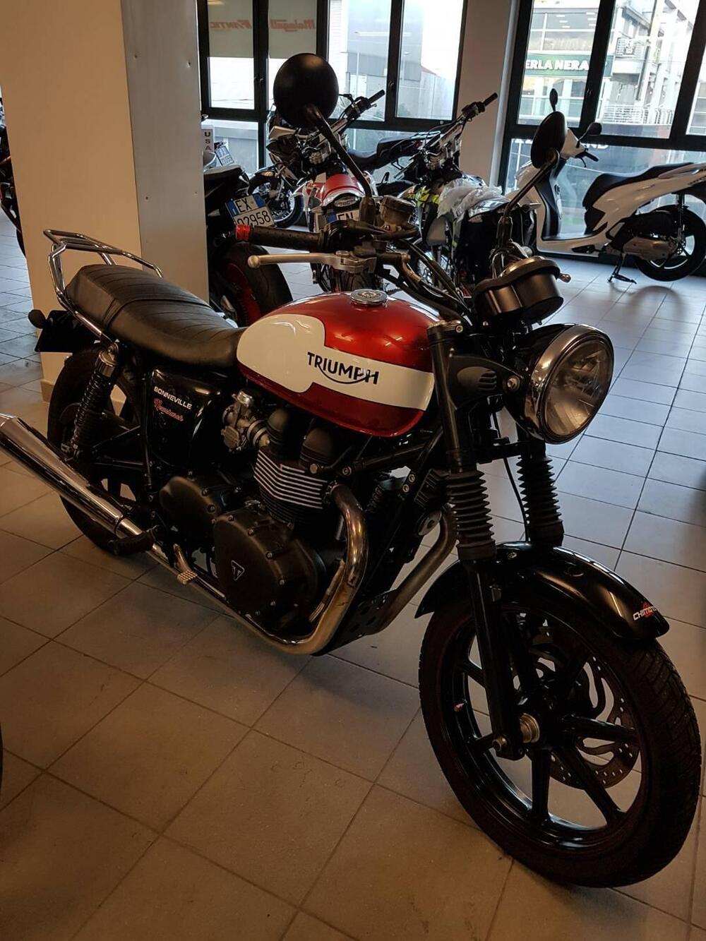 Triumph Bonneville T100 (2008 - 16) (2)