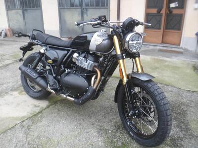 Royal Enfield Bear 650 (2025) nuova