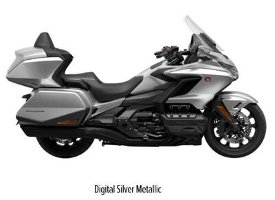 Honda GL 1800 Gold Wing Tour (2025) nuova