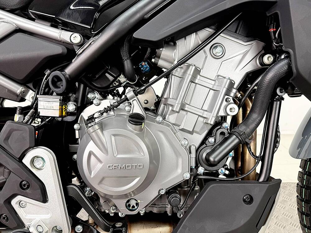 CFMOTO 450MT (2024 - 25) (9)