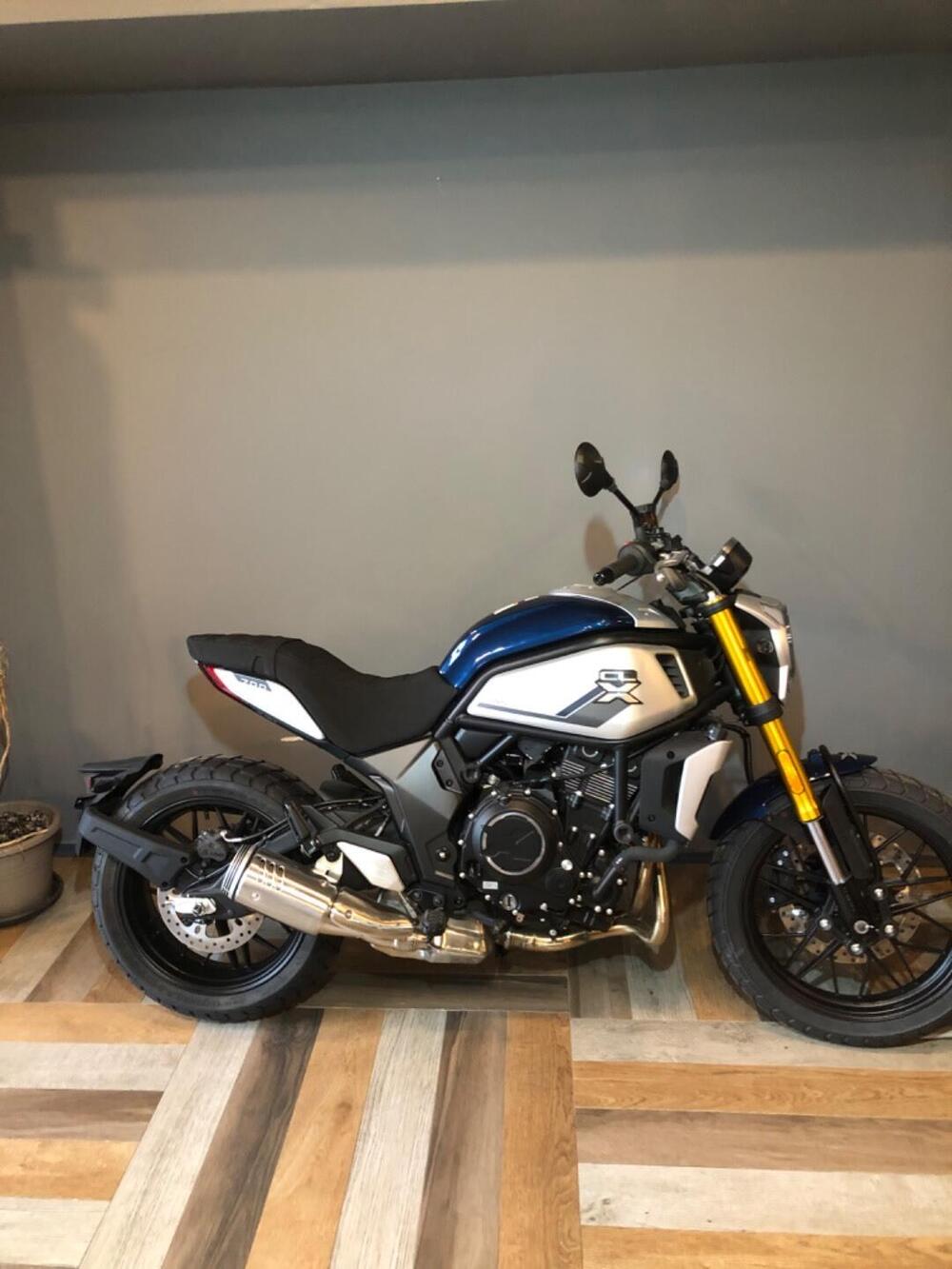 CFMOTO 700CL-X Heritage (2021 - 26)