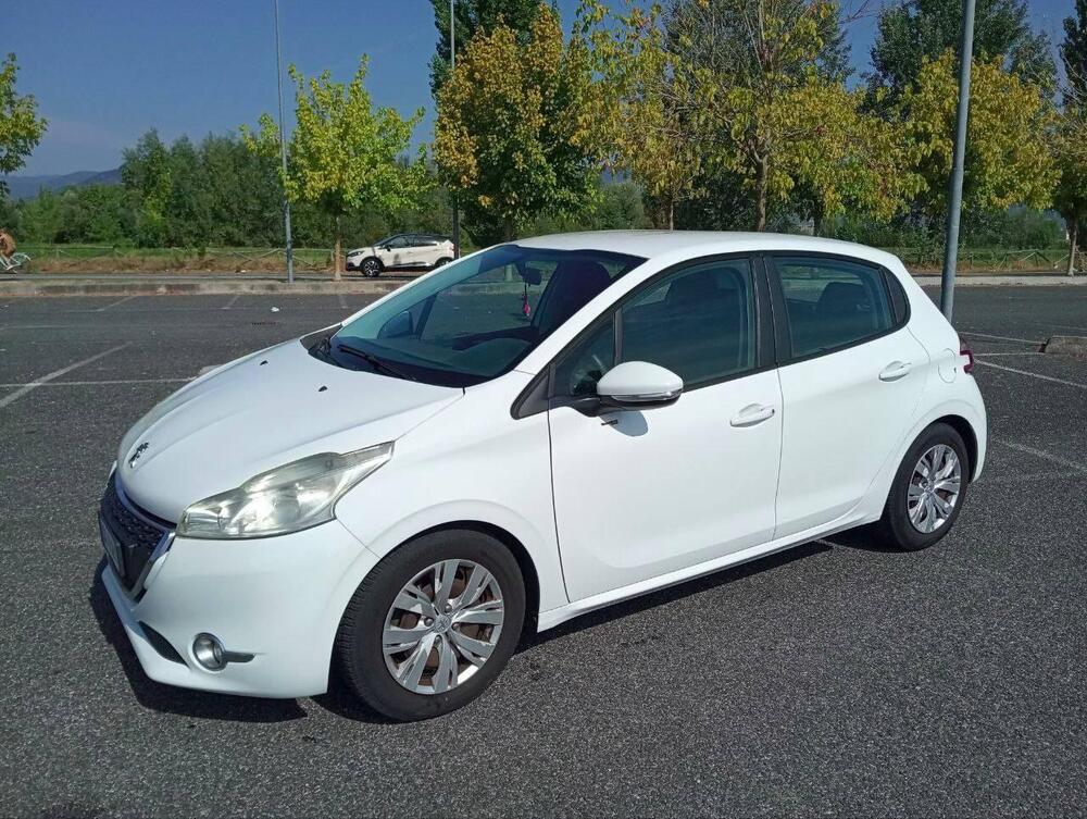 Peugeot 208 usata a Pistoia