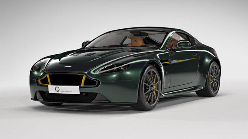 Aston Martin V12 Vantage S Spitfire 80, stile militare