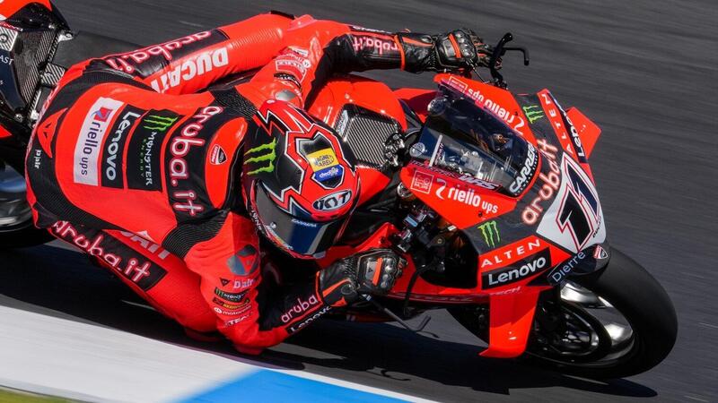 SBK 2025. Test di Phillip Island, Day 2. Nicol&ograve; Bulega ancora davanti a tutti [VIDEO e GALLERY]