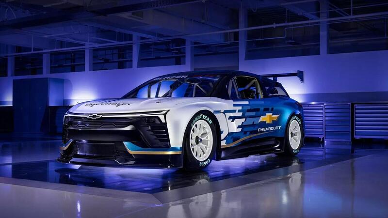 Chevrolet Blazer EV.R NASCAR: la bestia elettrica da 1.300 CV che sfida Ford in pista [VIDEO]