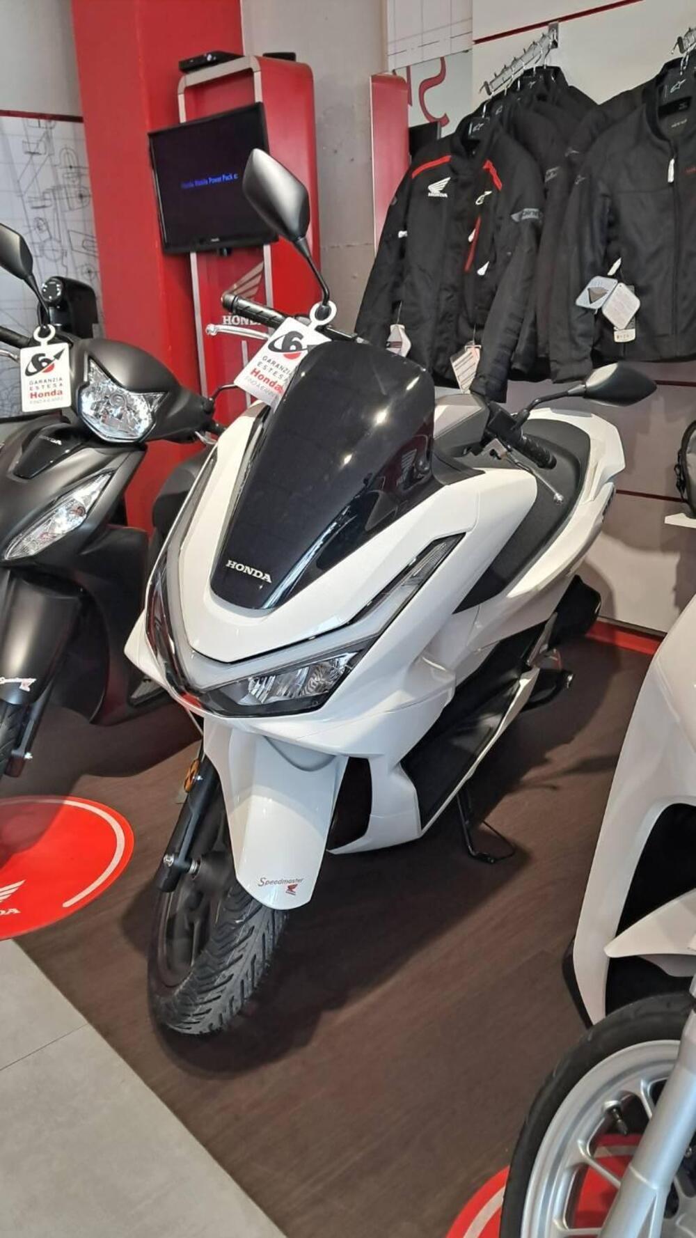 Honda PCX 125 (2025) (7)