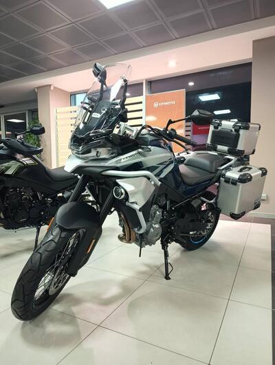 CFMOTO 800MT Sport (2022 - 25) nuova