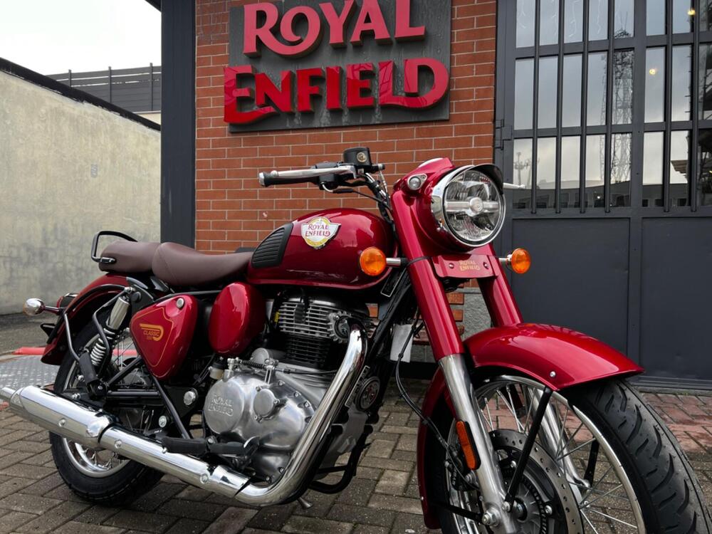 Royal Enfield Classic 350 (2021 - 26) (3)