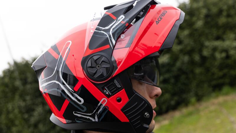 Acerbis presenta il nuovo casco modulare Rider