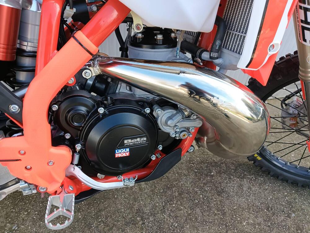 Betamotor RR X-PRO 300 2T Enduro (2025) (7)