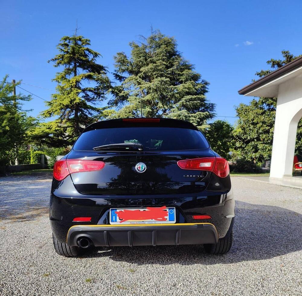 Alfa Romeo Giulietta usata a Treviso (10)