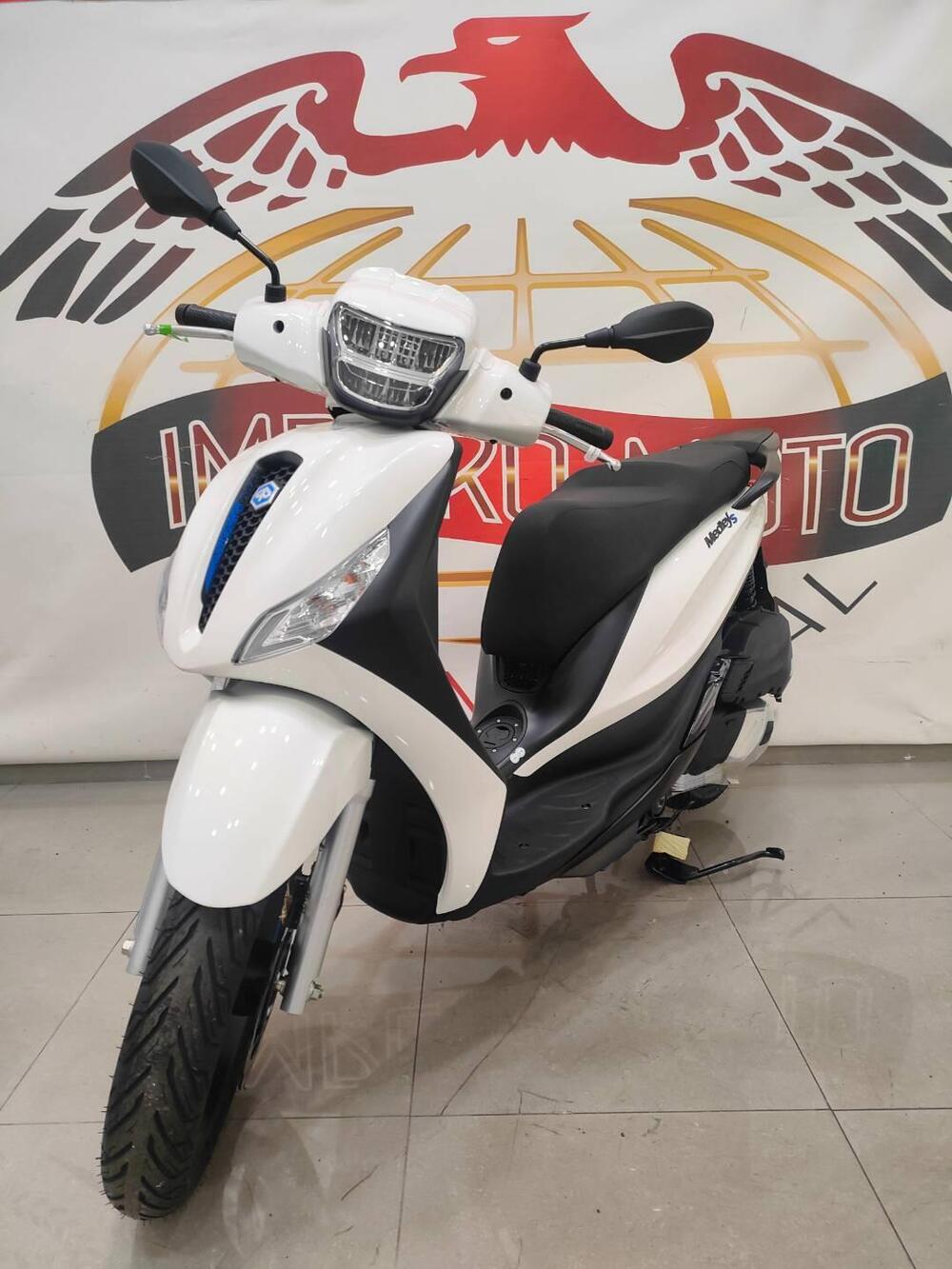 Piaggio Medley 125 S (2025) (4)