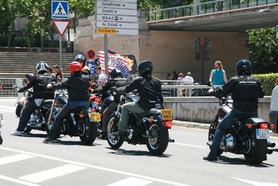 La Catalogna fa marcia indietro sul suo piano per eliminare le moto a motore termico entro il 2030