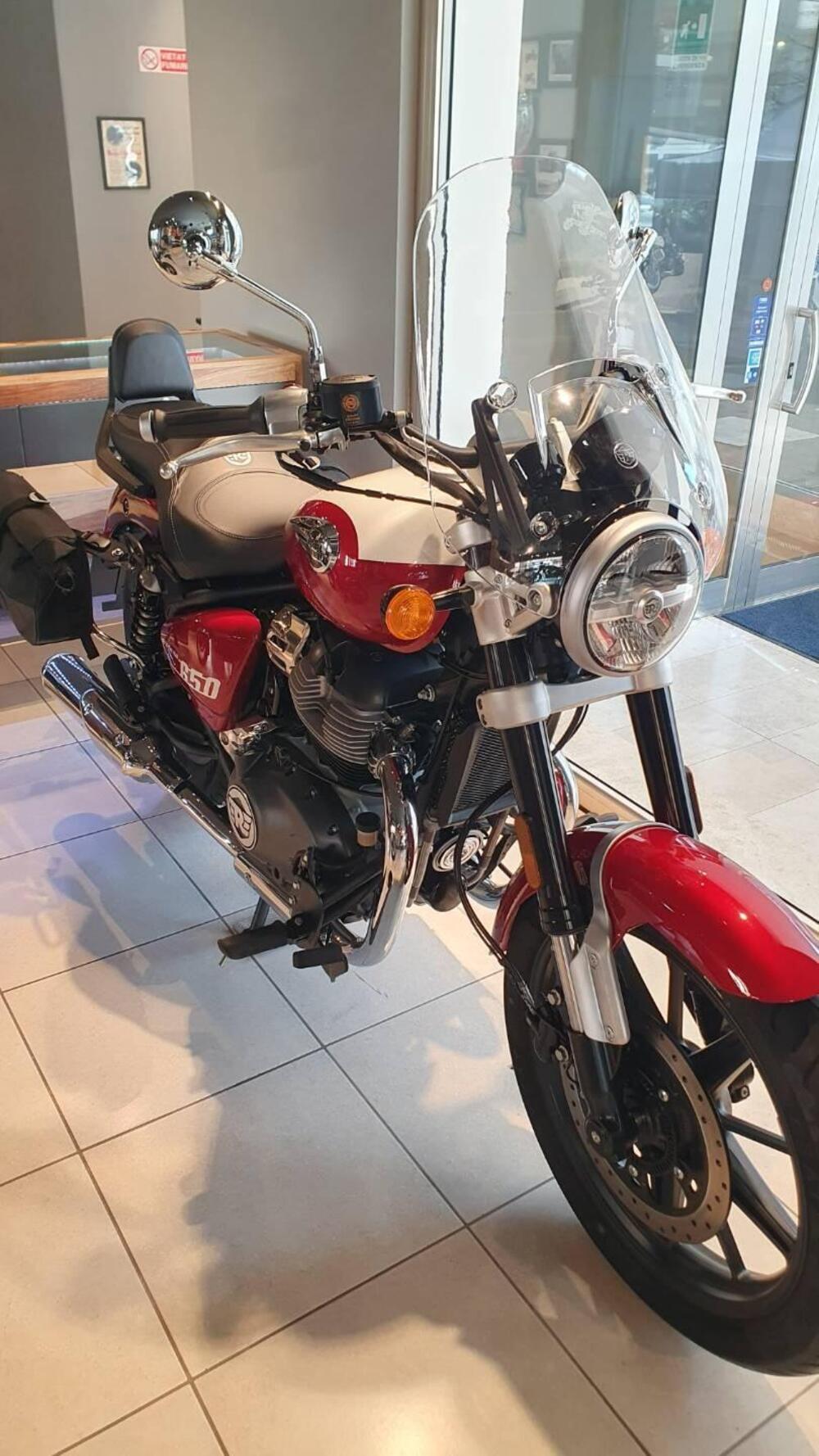 Royal Enfield Super Meteor 650 (2023 - 26)