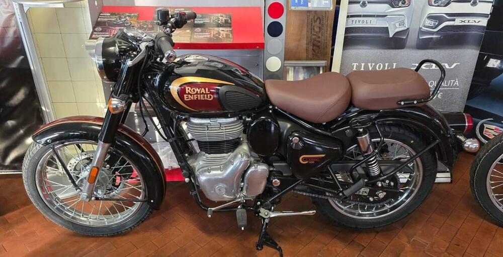 Royal Enfield Classic 350 (2021 - 26) (2)