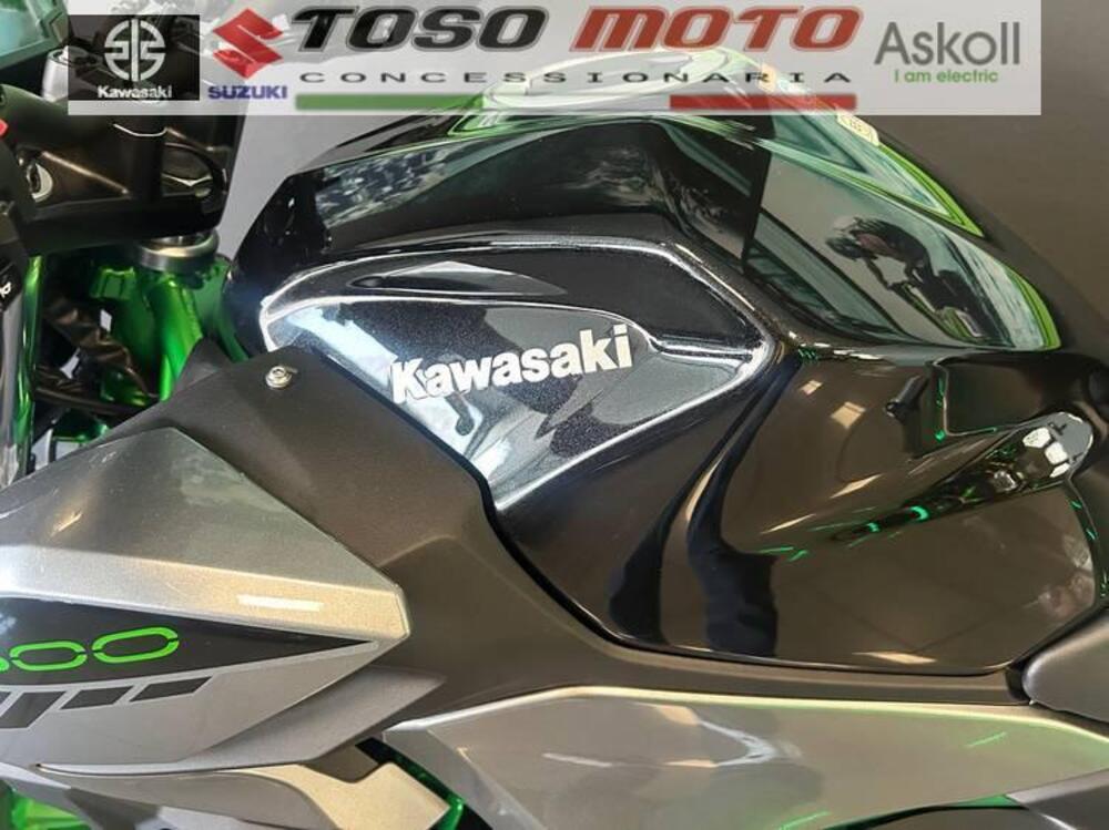 Kawasaki Z 500 SE (2024 - 26) (5)