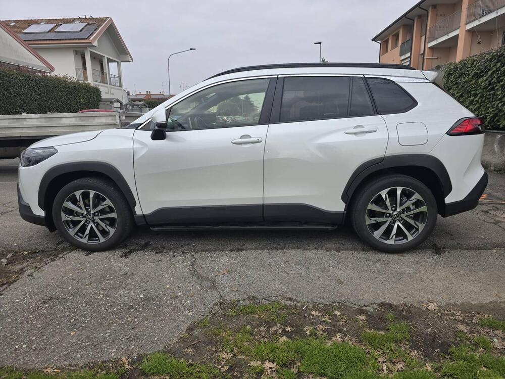 Toyota Corolla Cross Hybrid usata a Milano (5)