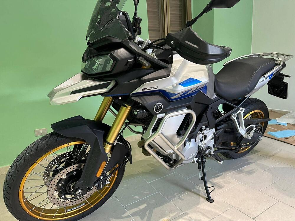 Voge Valico 900DSX (2024 - 25) (6)