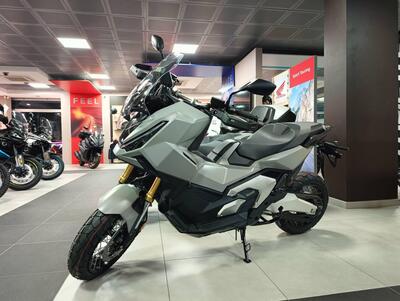 Honda X-ADV 750 (2025) nuova