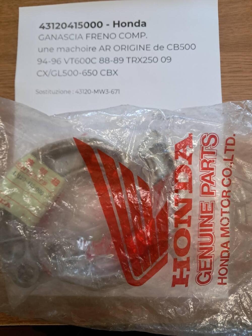 ganascia freno comp. CB500 VT600C TRX250 CX/GL500 Honda