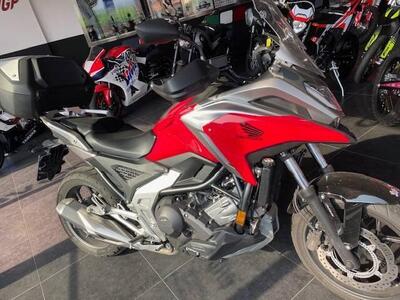 Honda NC 750 X DCT Urban (2021 - 24) usata