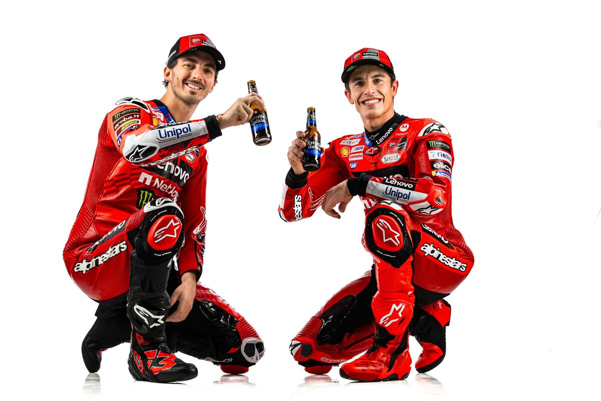 https://img.stcrm.it/images/42589646/1200x/bagnaia-marquez-birra-estrella-galicia.jpeg