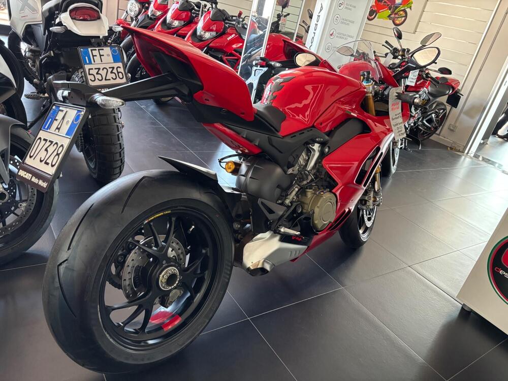 Ducati Panigale V4 S (2022 - 24) (6)
