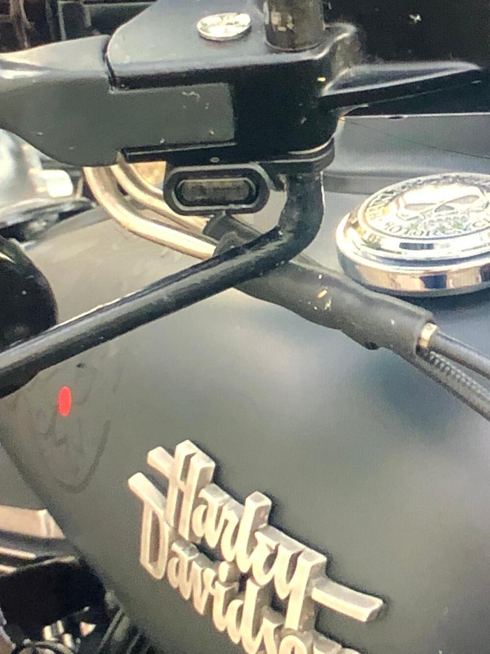 Harley-Davidson 1690 Street Bob Special (2015 - 16) - FXDB (5)