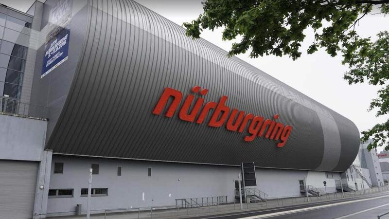 N&uuml;rburgring: &quot;circolazione turistica&quot; vietata alle moto 