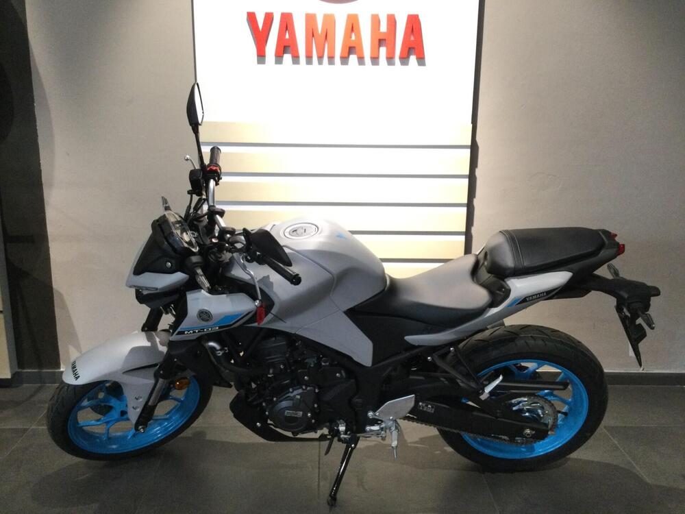Yamaha MT-03 (2022 - 24) (2)
